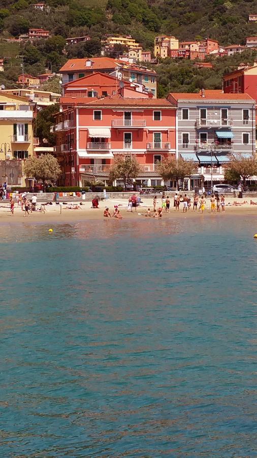 Albergo Nettuno Lerici Extérieur photo