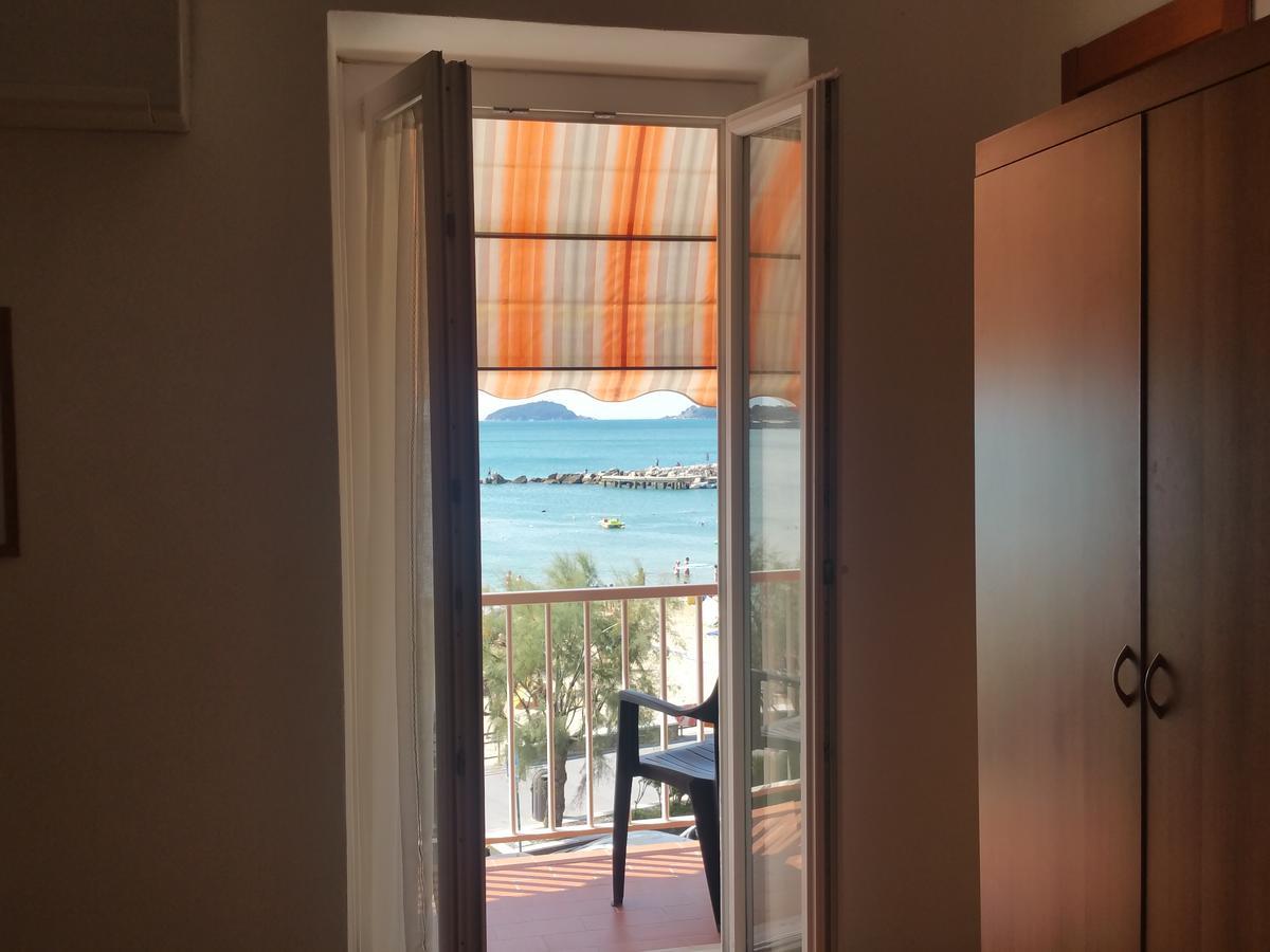 Albergo Nettuno Lerici Extérieur photo